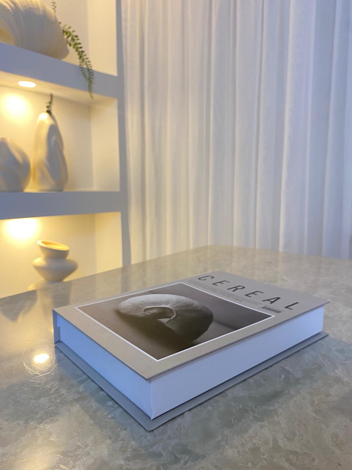 Cereal Dekoratif Kitap Kutu – Şık & Modern Ev Dekoru