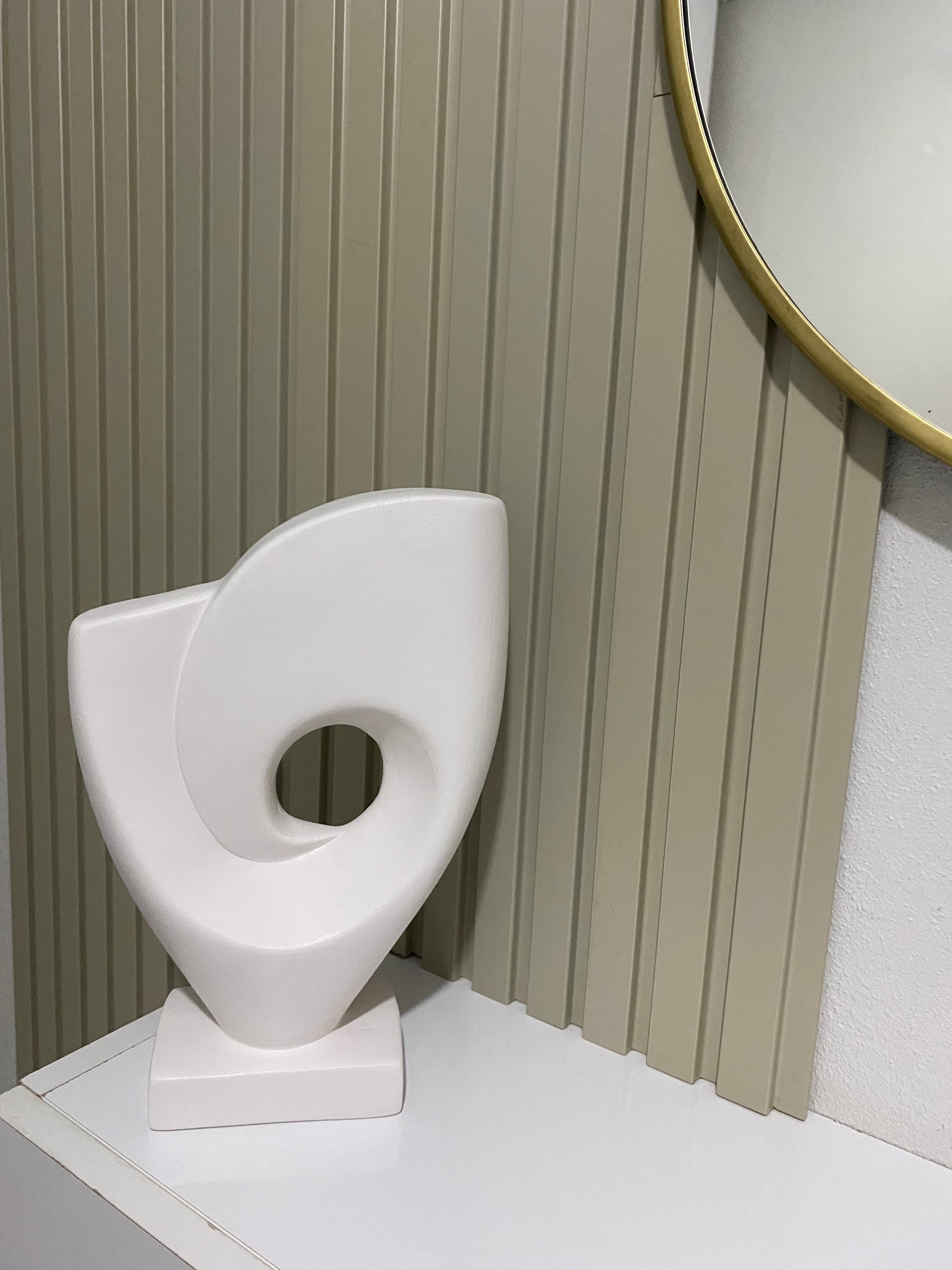 Oliva Tekli Büyük Beyaz