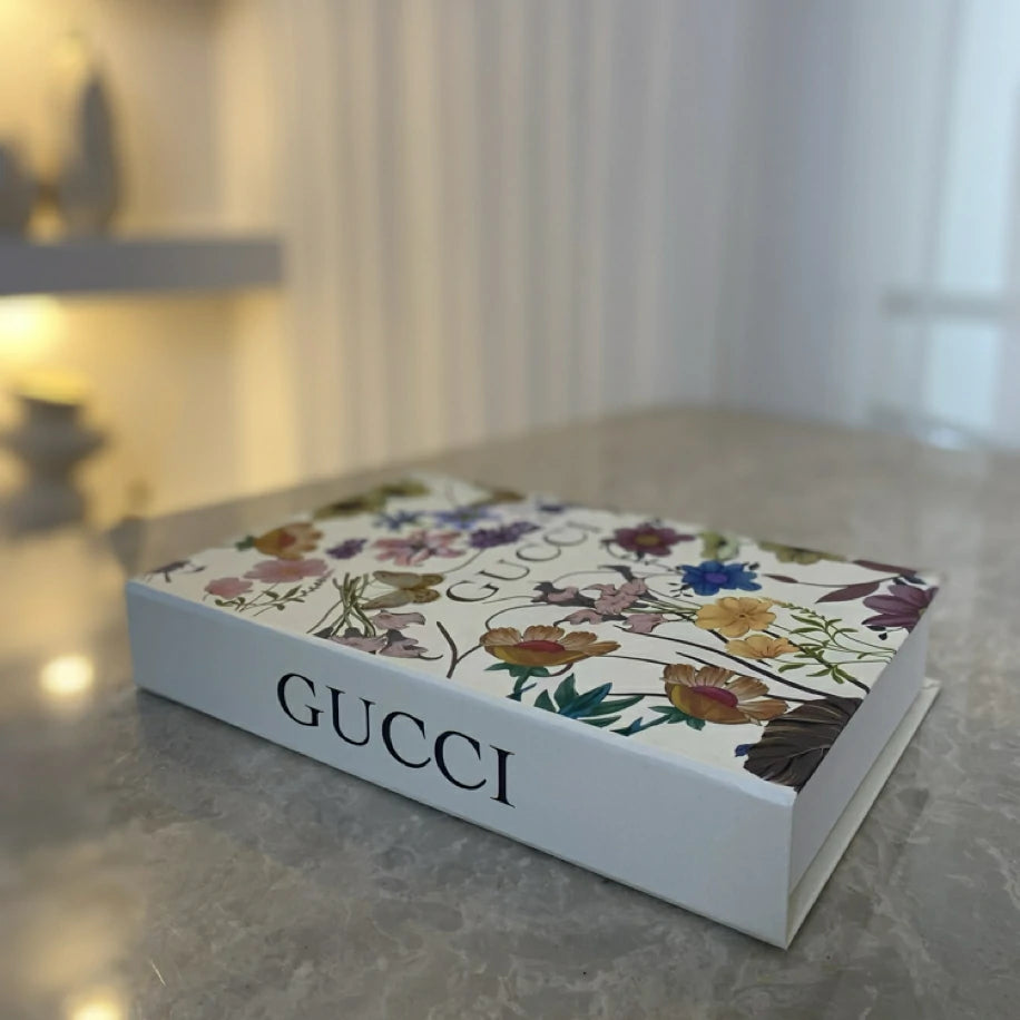 Gucci Dekoratif Kitap