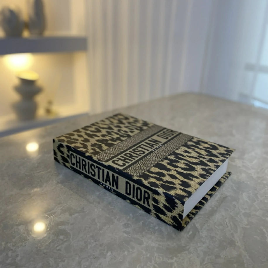 Chrıstian Dior Dekoratif Kitap