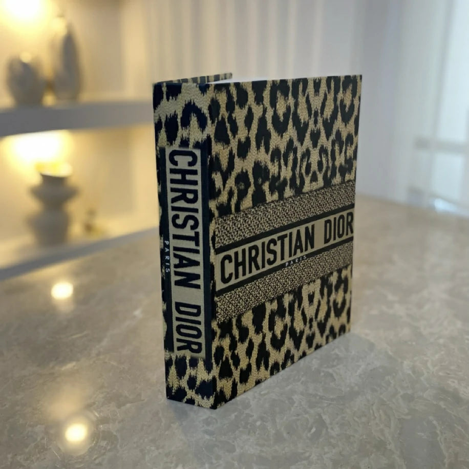 Chrıstian Dior Dekoratif Kitap