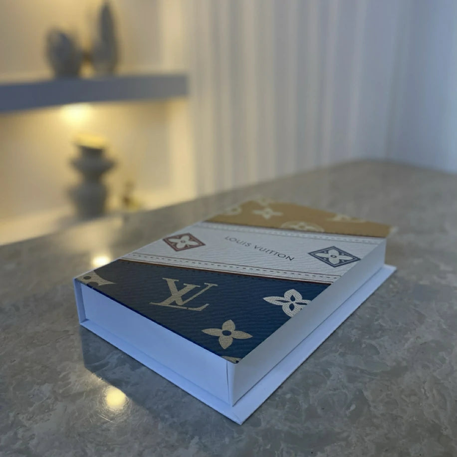 Louis Dekoratif Kitap