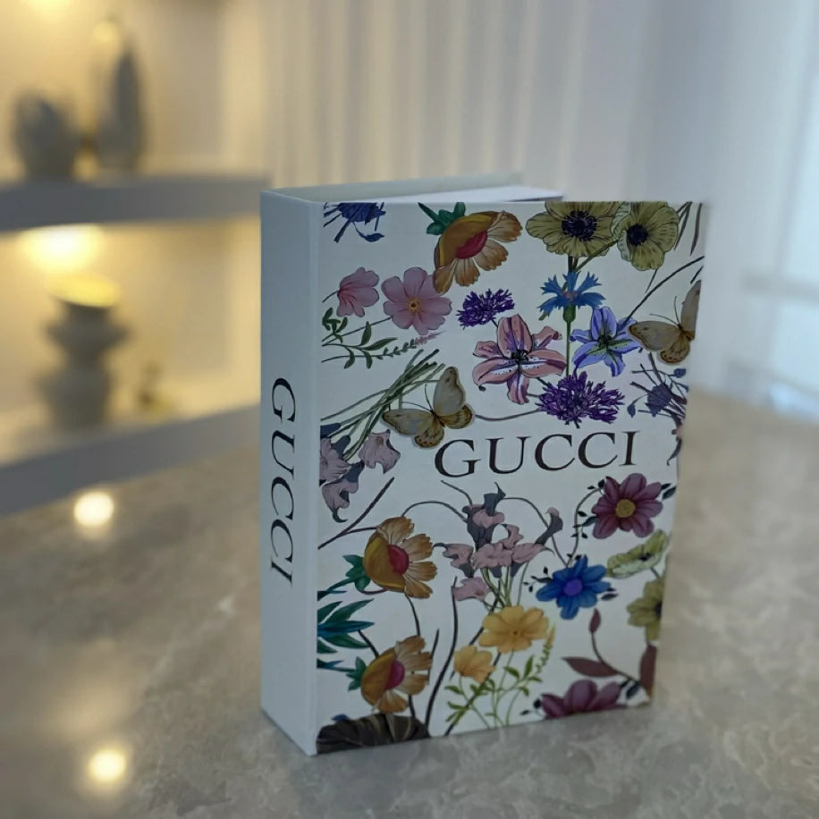Gucci Dekoratif Kitap